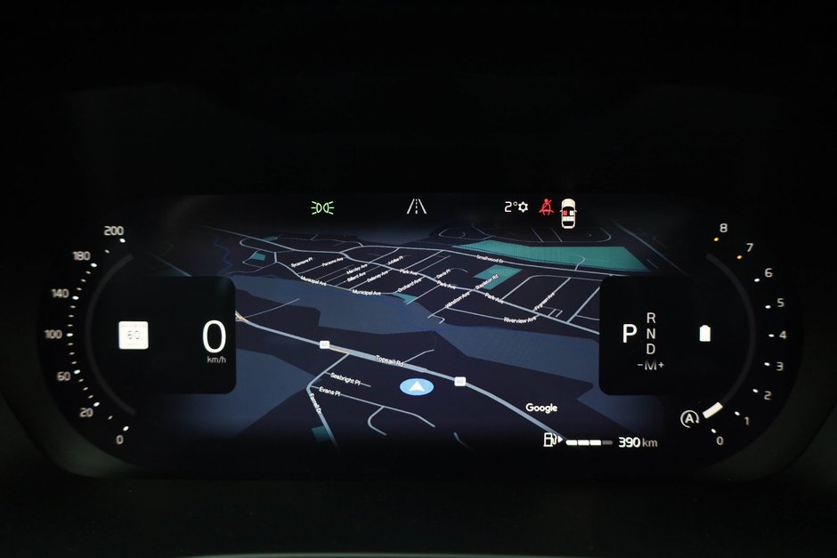 2026 Volvo XC40 Plus (Dark Theme)-13