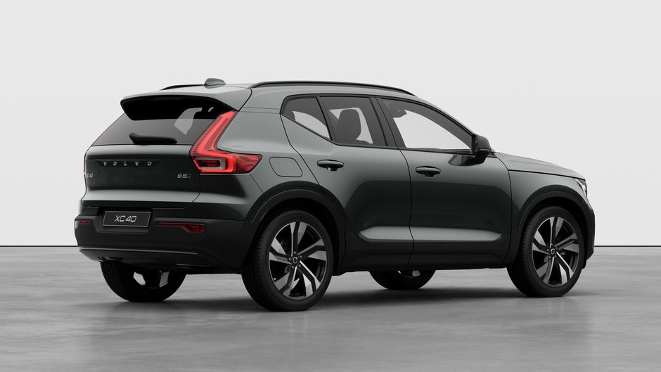 2026 Volvo XC40 Ultra Dark Theme-3