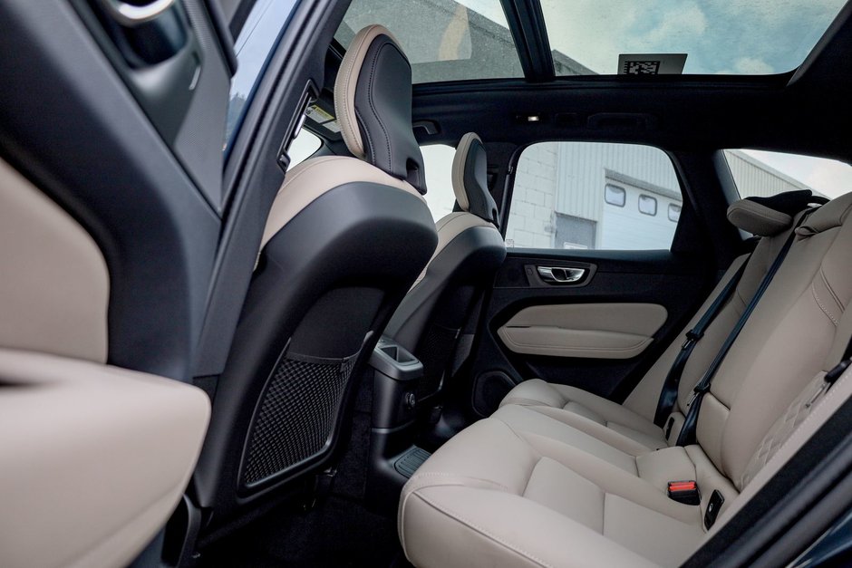 2026 Volvo XC60 Plug-in hybrid Plus-15