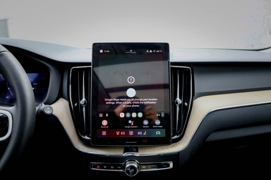 2026 Volvo XC60 Plug-in hybrid Plus-14