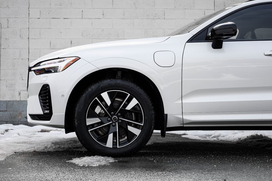 2026 Volvo XC60 Plug-in hybrid Plus-1