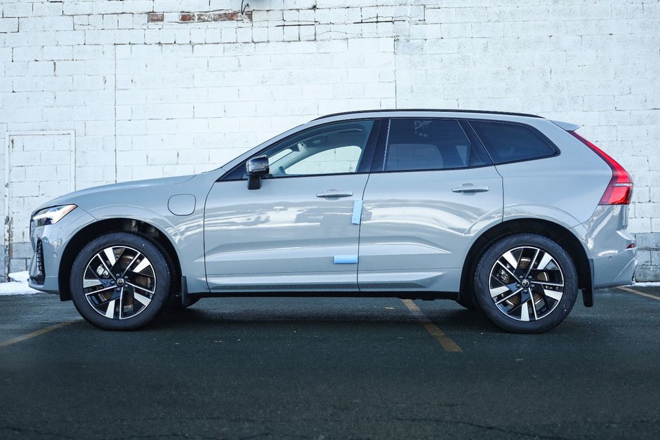 2026 Volvo XC60 Plug-in hybrid Plus-0