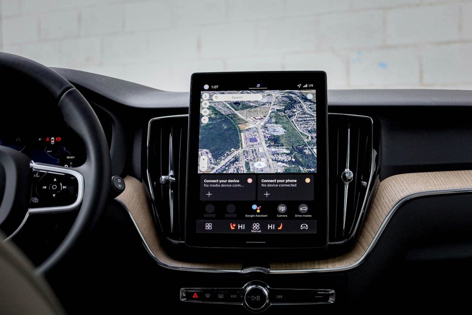 2026 Volvo XC60 Plug-in hybrid Plus-17