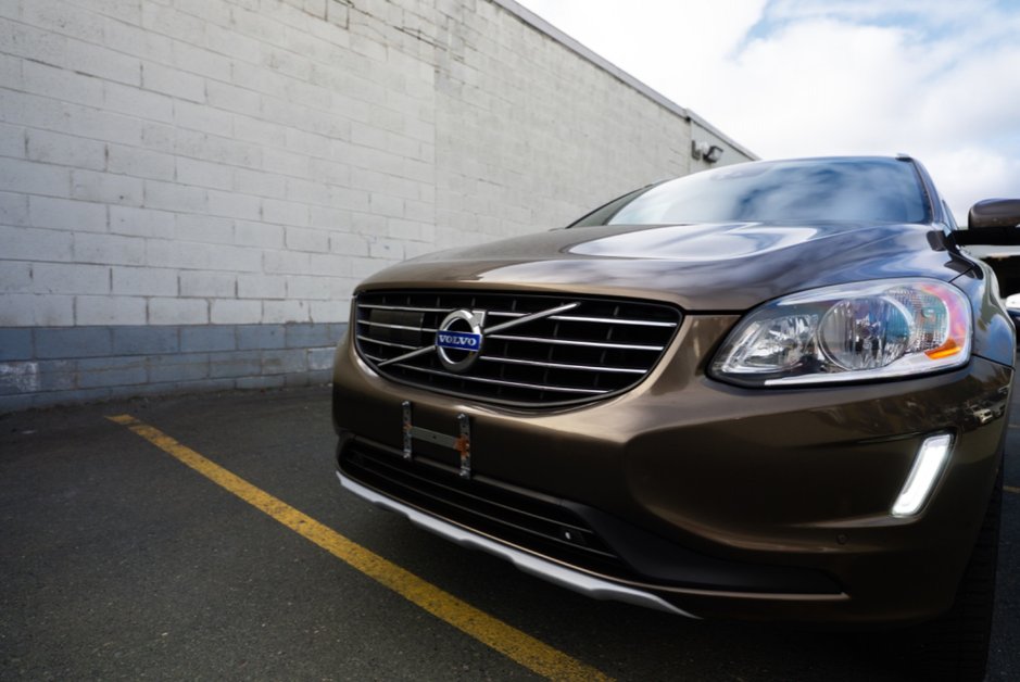 2017 Volvo XC60 T6 Drive-E Premier-2