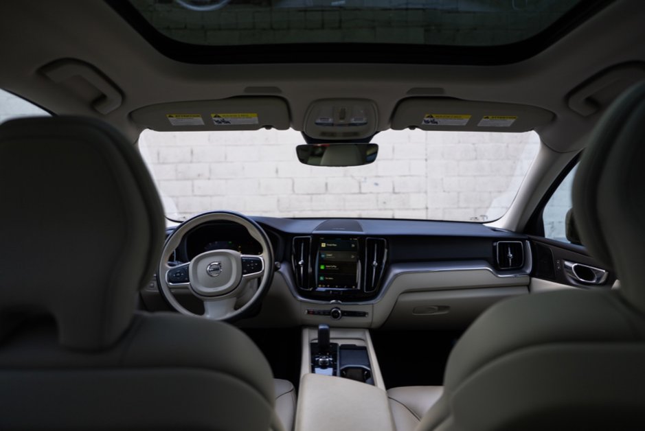 2022 Volvo XC60 Momentum-13