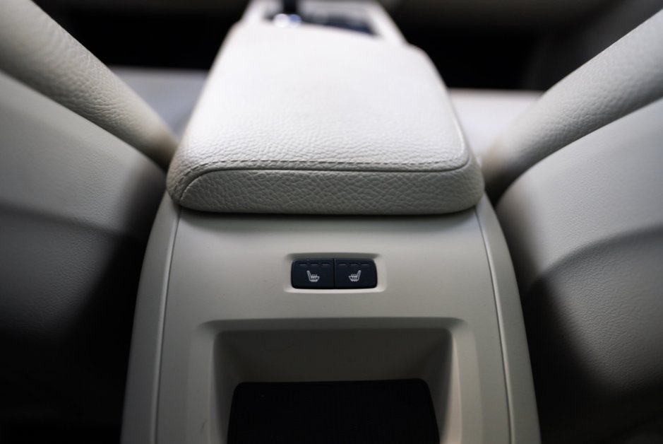 2022 Volvo XC60 Momentum-12