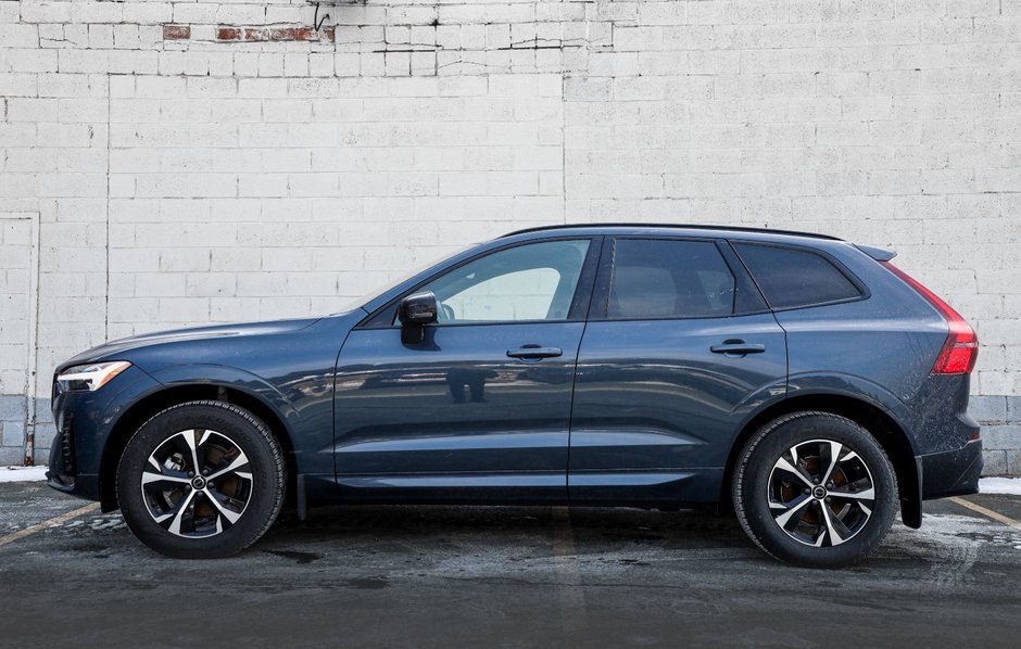 2026 Volvo XC60 Core-0