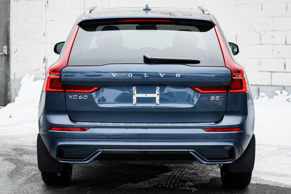 2026 Volvo XC60 Core-6