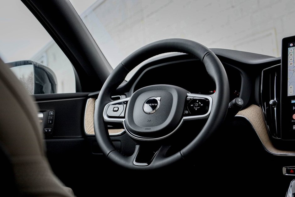 2026 Volvo XC60 Core-16