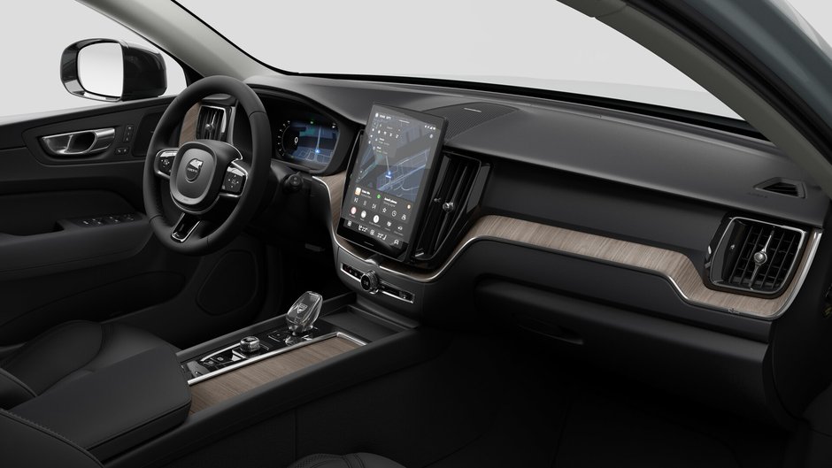 2027 Volvo XC60 Plus (Dark Theme)-9