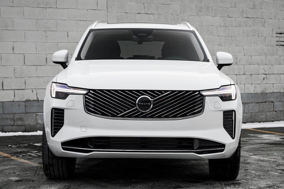 2026 Volvo XC90 Plug-in hybrid Core 7-Seater (Bright Theme)-4