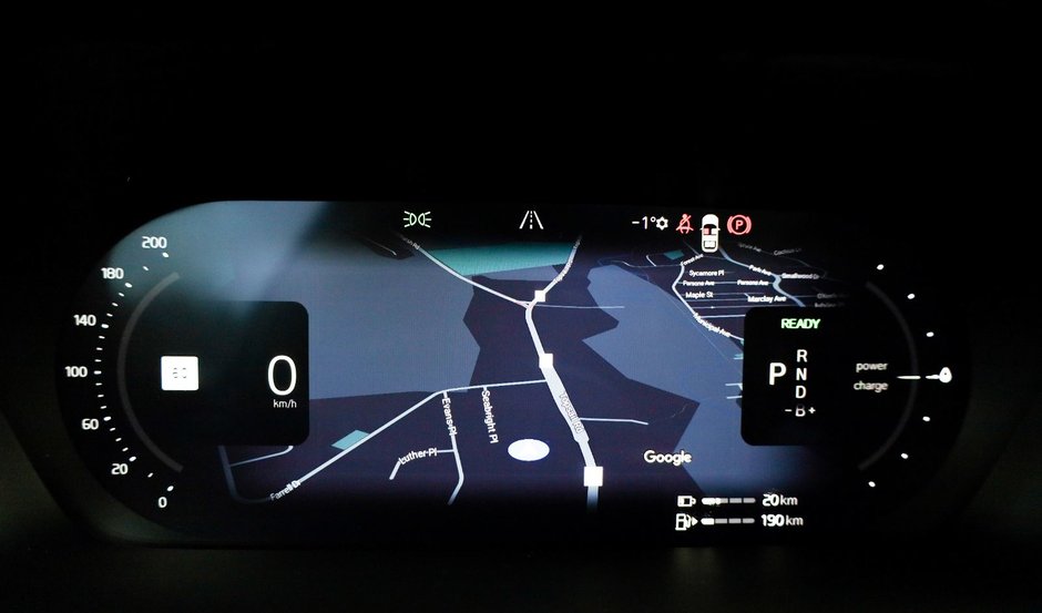 2026 Volvo XC90 Plug-in hybrid Core 7-Seater (Bright Theme)-12