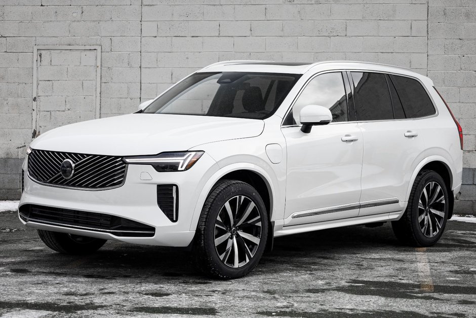 2026 Volvo XC90 Plug-in hybrid Core 7-Seater (Bright Theme)-5