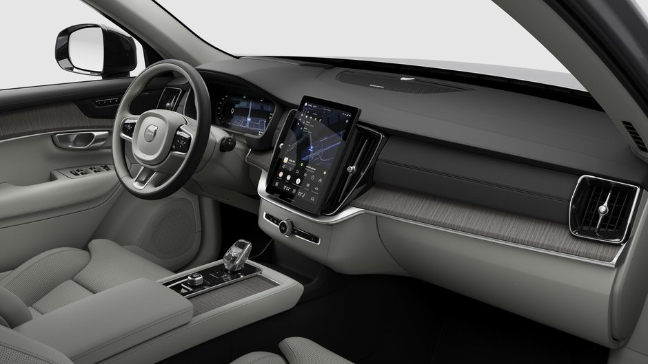 2026 Volvo XC90 Ultra 7-Seater (Dark Theme)-9