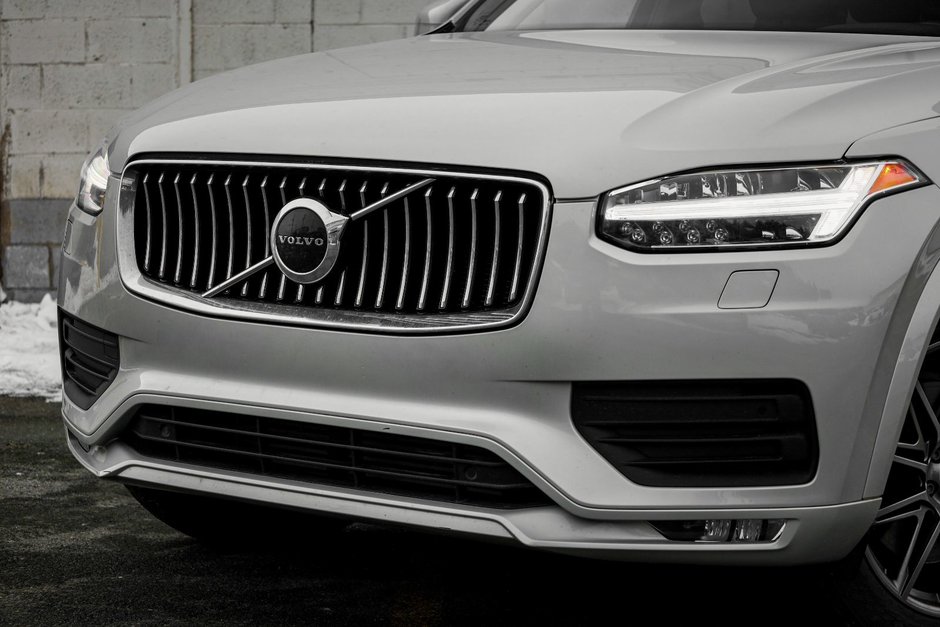 2022 Volvo XC90 Momentum-3