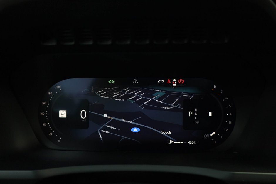 2026 Volvo XC90 Plus 7-Seater (Dark Theme)-13