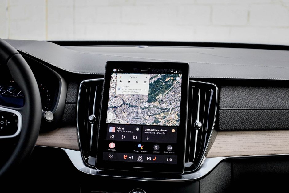 2026 Volvo XC90 Plus 7-Seater (Dark Theme)-16