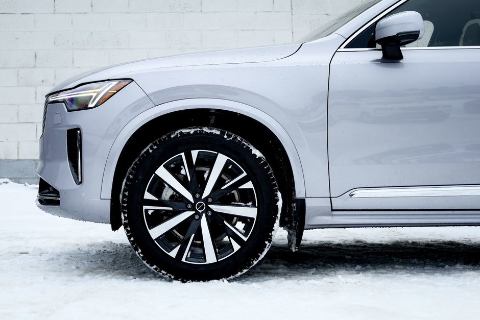 2026 Volvo XC90 Core 7-Seater (Bright Theme)-1