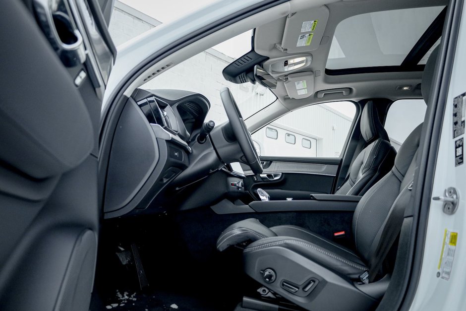 2026 Volvo XC90 Ultra 7-Seater (Bright Theme)-8