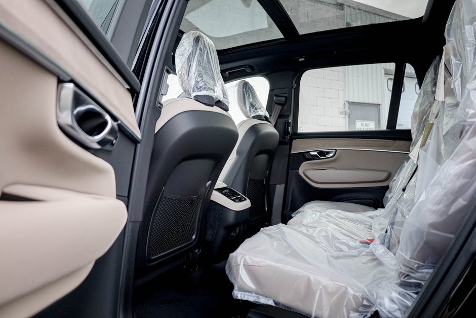 2026 Volvo XC90 Core 7-Seater (Bright Theme)-15