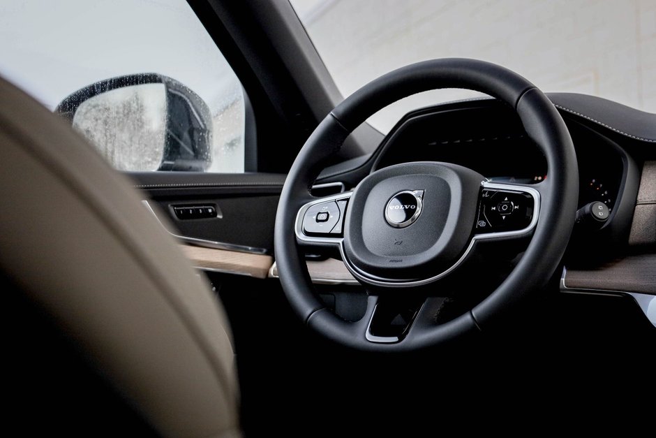 2026 Volvo XC90 Core 7-Seater (Bright Theme)-18