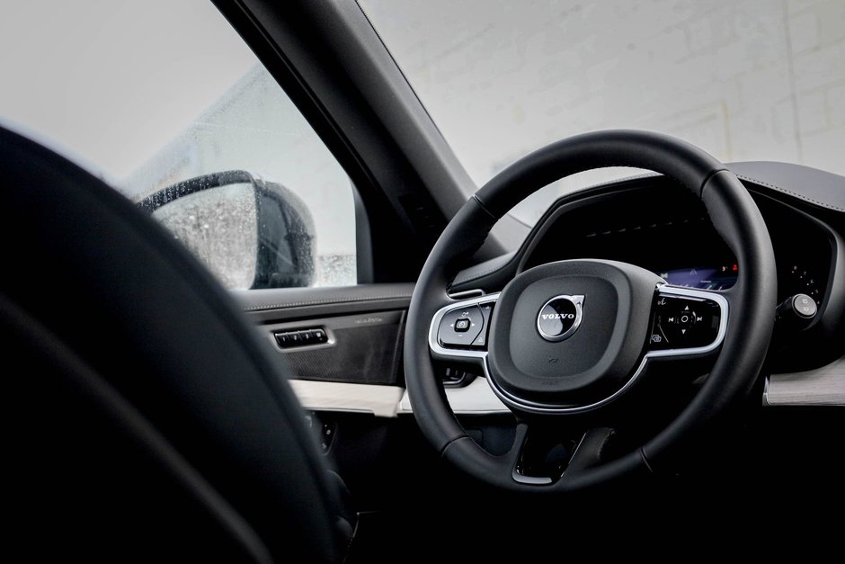 2026 Volvo XC90 Ultra 7-Seater (Dark Theme)-19