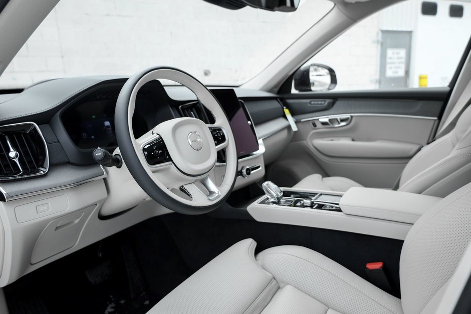 2026 Volvo XC90 Ultra 6-Seater (Bright Theme)-13