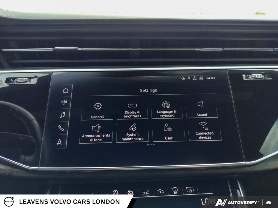 2020 Audi Q8 TECHNIK-27
