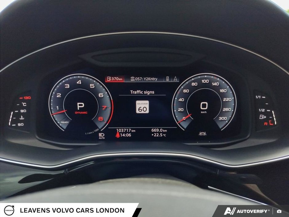 2020 Audi Q8 TECHNIK-14