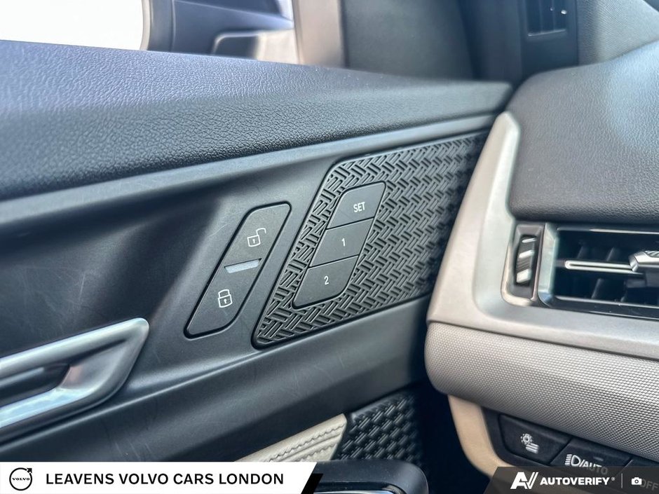 2023 BMW X1 XDRIVE28I-28