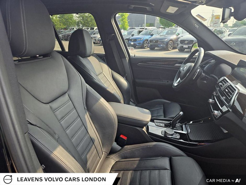 2021 BMW X3 XDRIVE30E-25