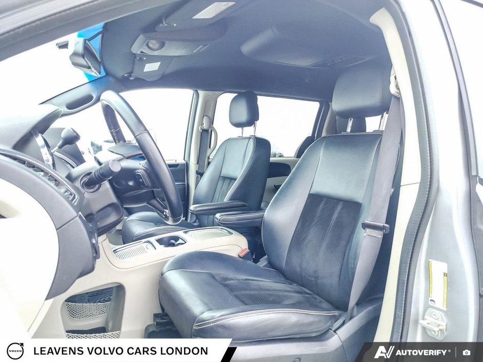 2017 Dodge GRAND CARA UNKNOWN-25