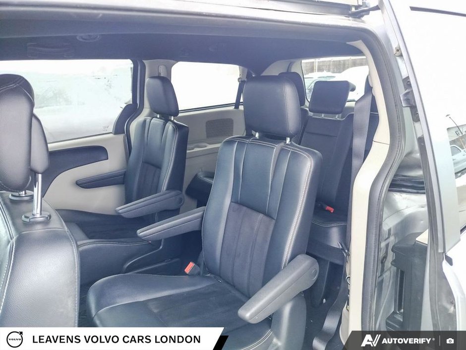 2017 Dodge GRAND CARA UNKNOWN-22