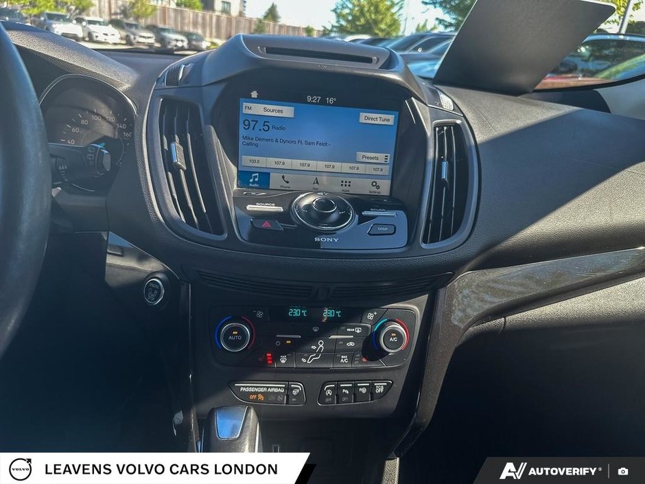 2018 Ford ESCAPE TITANIUM-17