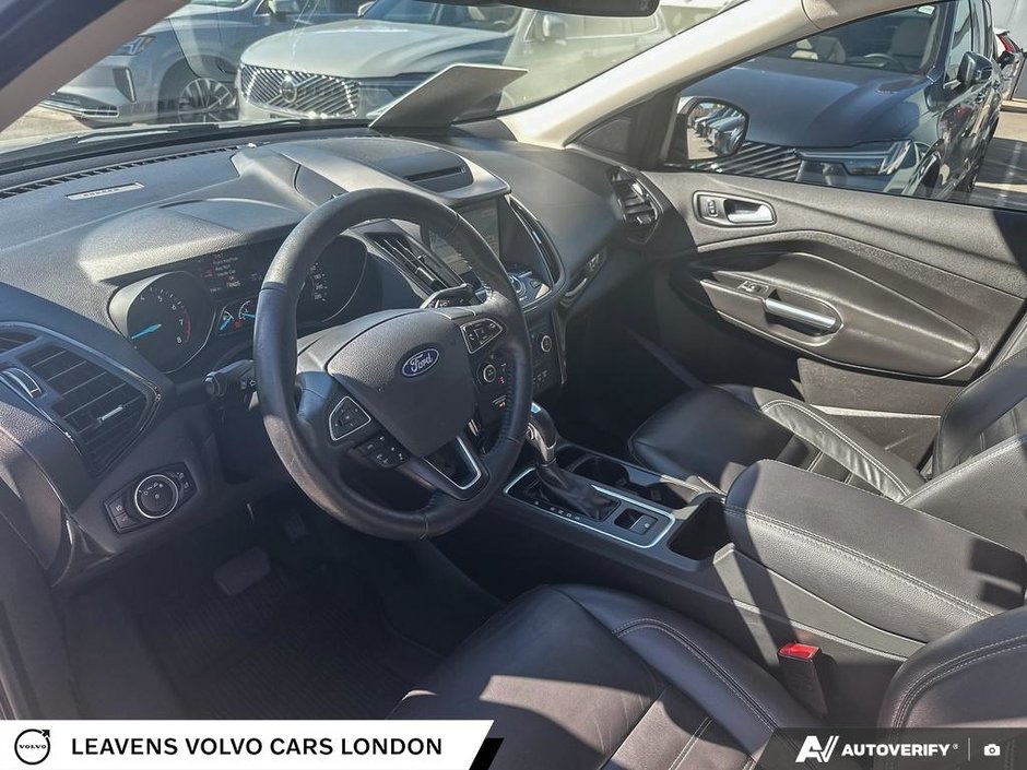 2018 Ford ESCAPE TITANIUM-11