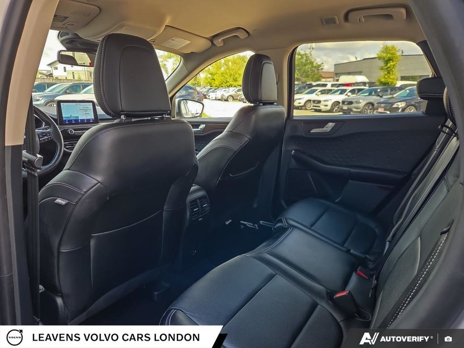2020 Ford Escape TITANIUM HYBRID-22