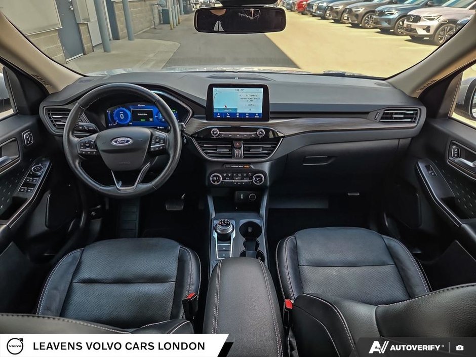 2020 Ford Escape TITANIUM HYBRID-23