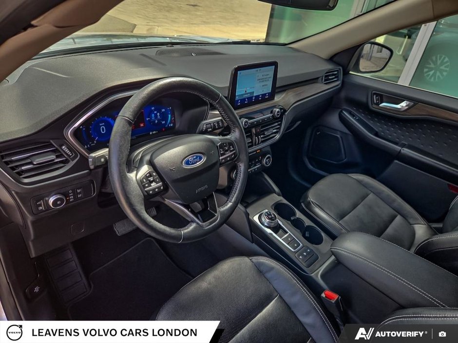 2020 Ford Escape TITANIUM HYBRID-12