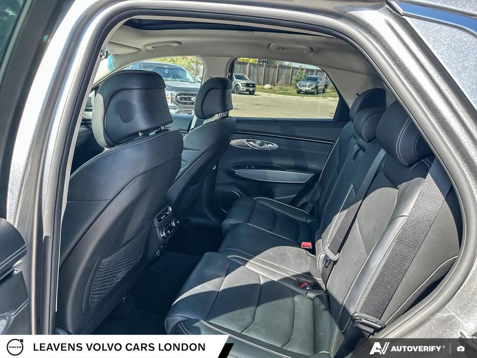 2022 GENESIS GV70 2.5T ADVANCED PLUS-22