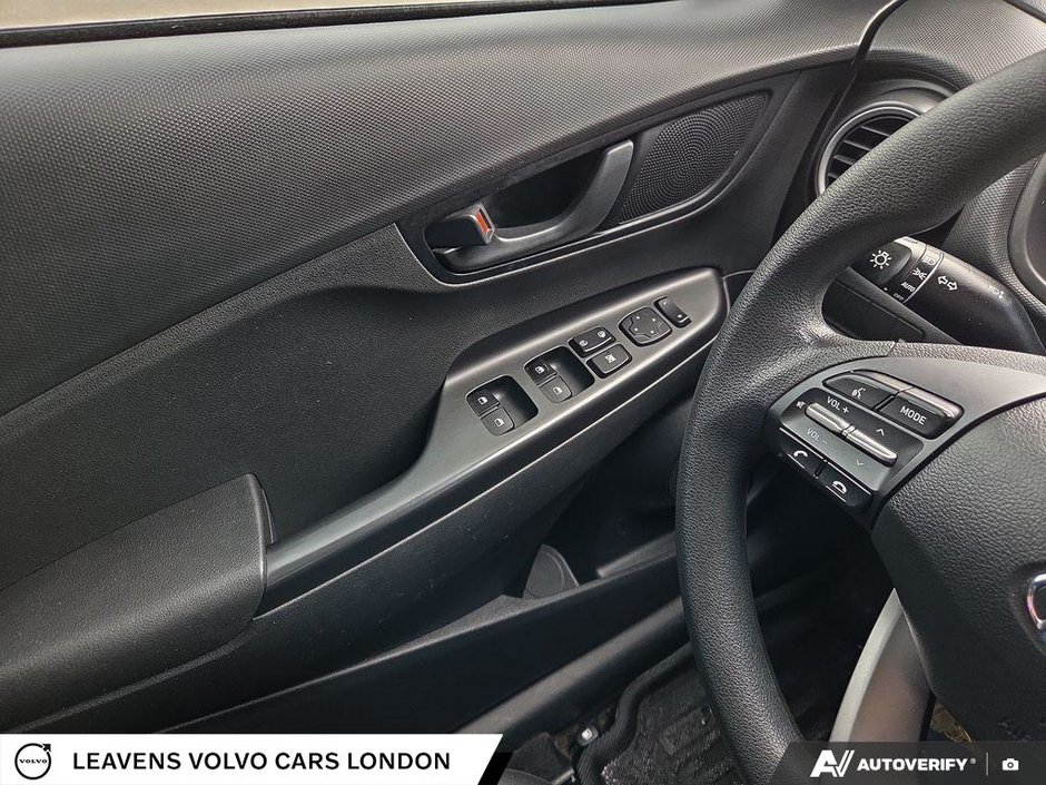 2019 Hyundai KONA ESSENTIAL-16