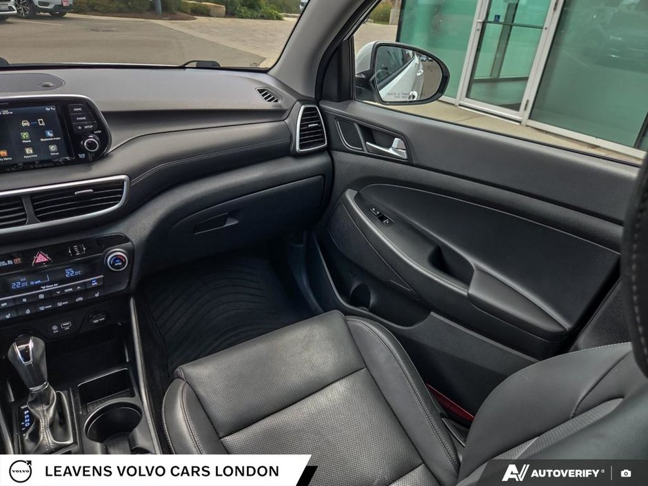 2020 Hyundai Tucson LUXURY-24