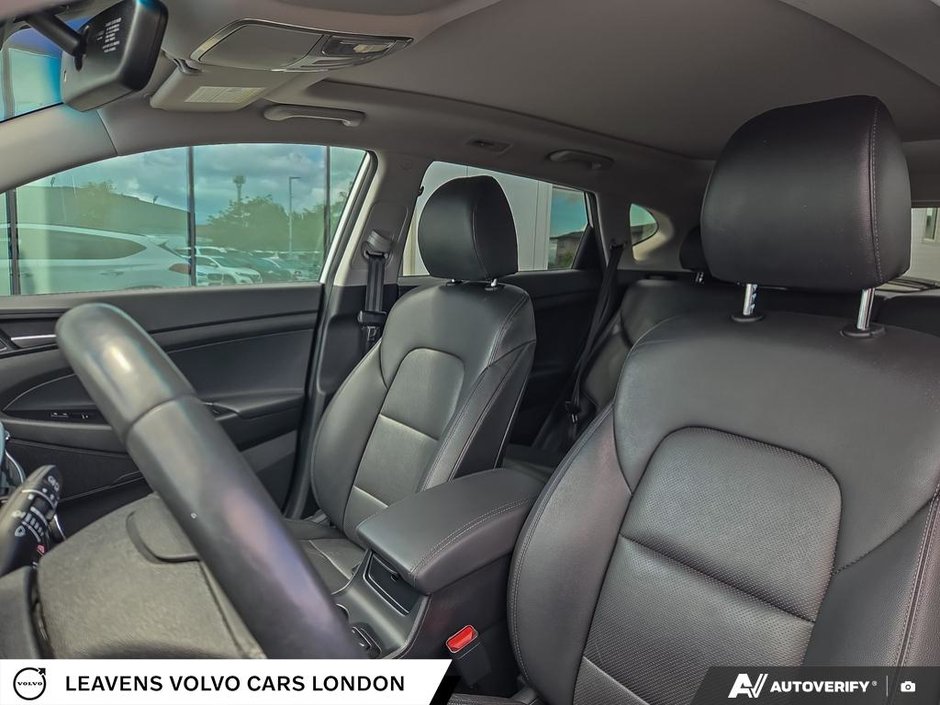 2020 Hyundai Tucson LUXURY-25
