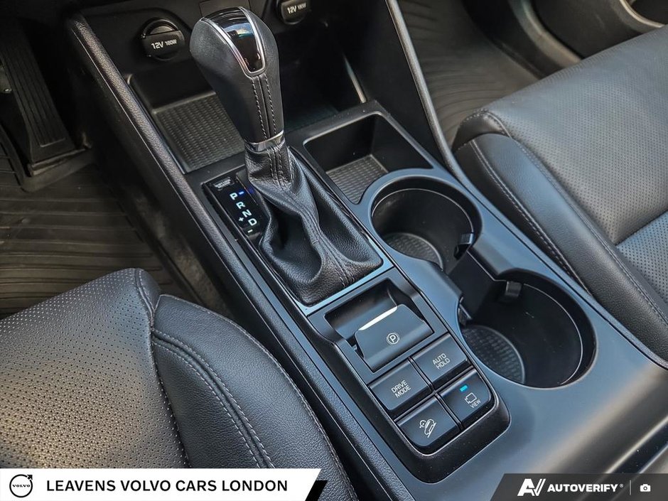 2020 Hyundai Tucson LUXURY-17