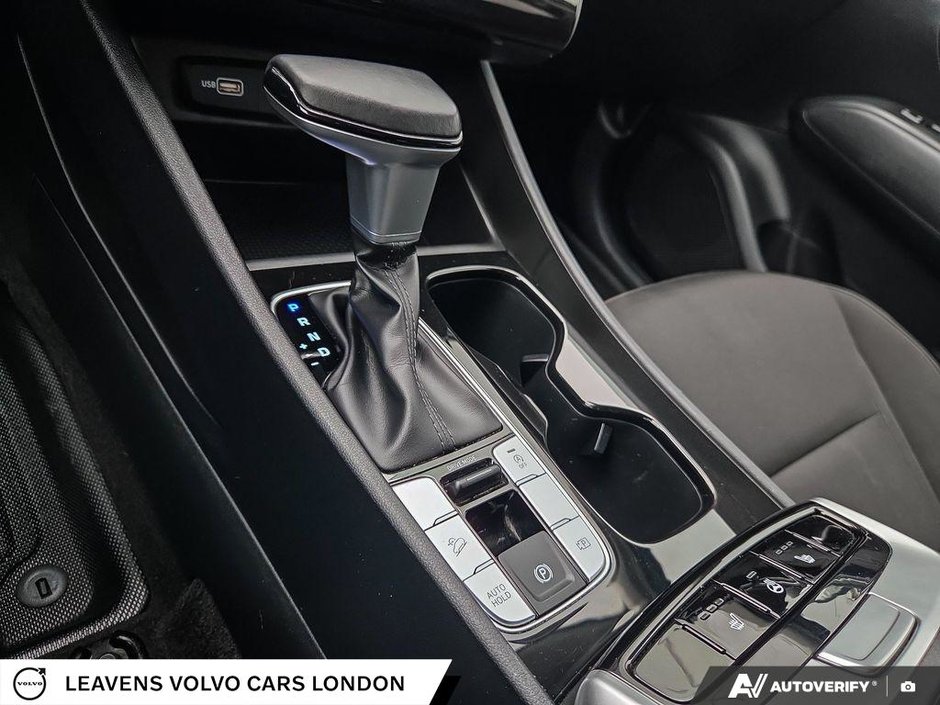 2022 Hyundai TUCSON PREFERRED-17