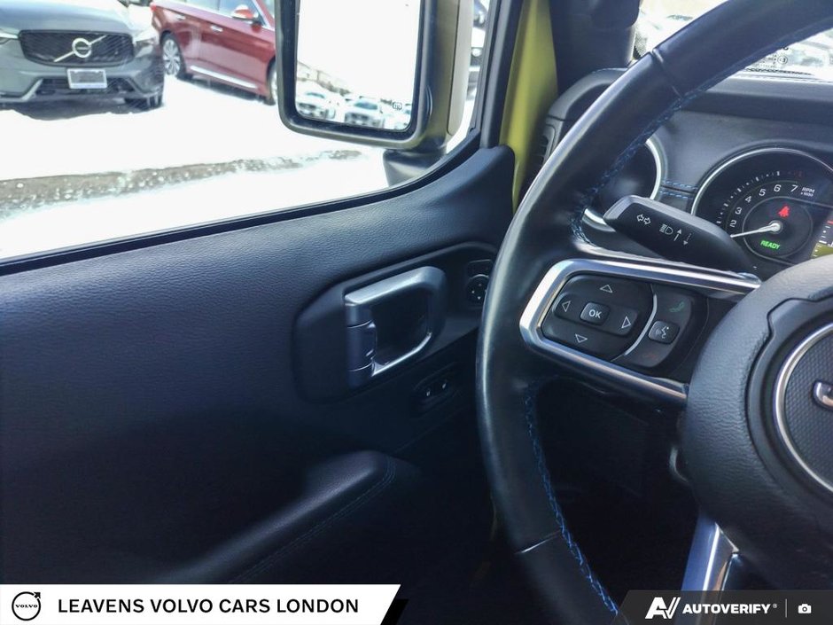 2022 Jeep WRANGLER 4XE UNLIMITED RUBICON-16