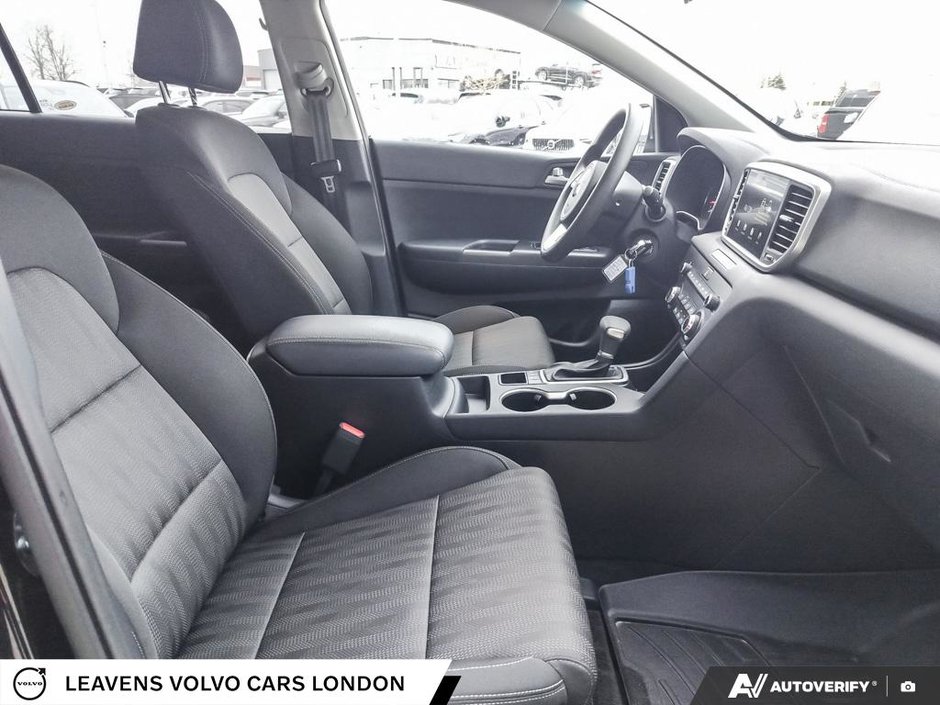 2021 Kia SPORTAGE LX-21