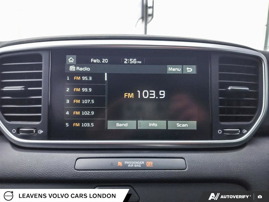 2021 Kia SPORTAGE LX-28