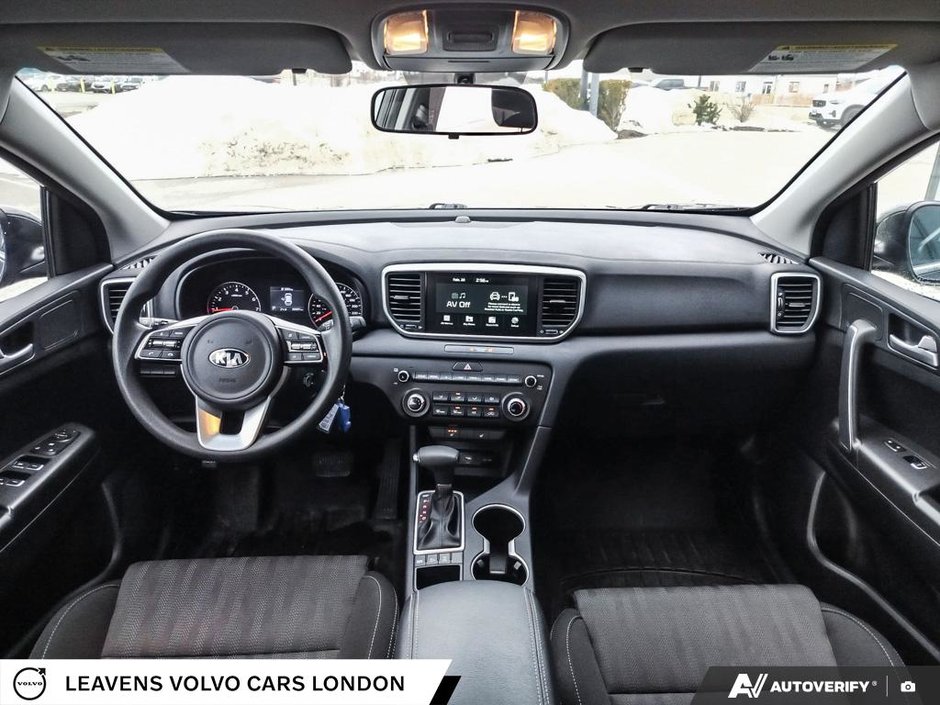 2021 Kia SPORTAGE LX-23