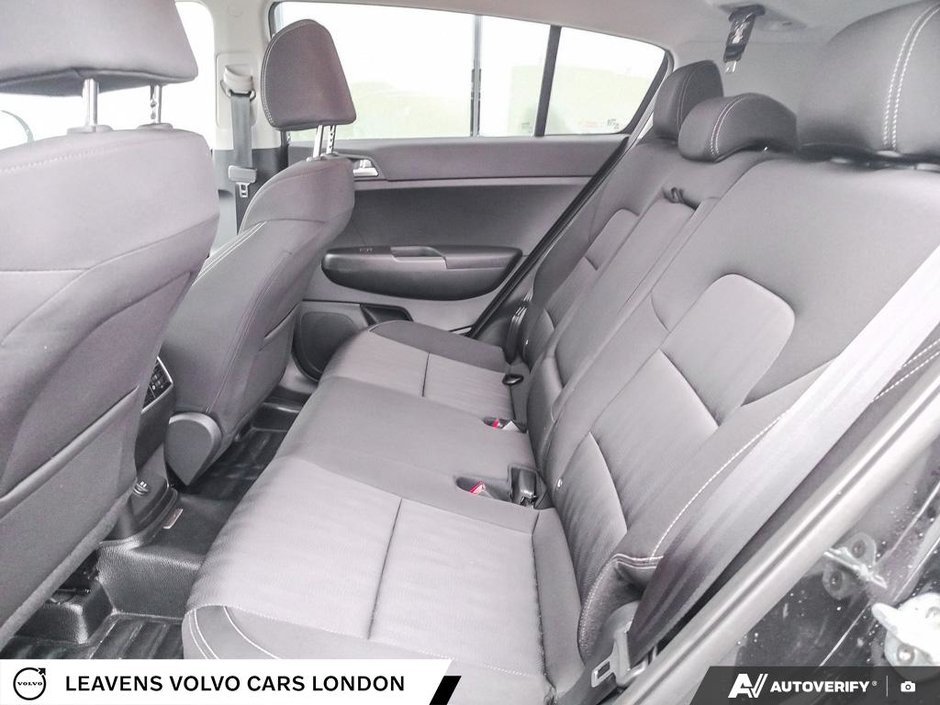 2021 Kia SPORTAGE LX-22