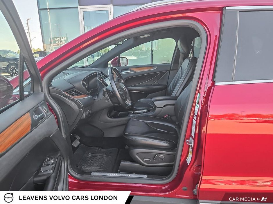 2018 Lincoln MKC SELECT-25